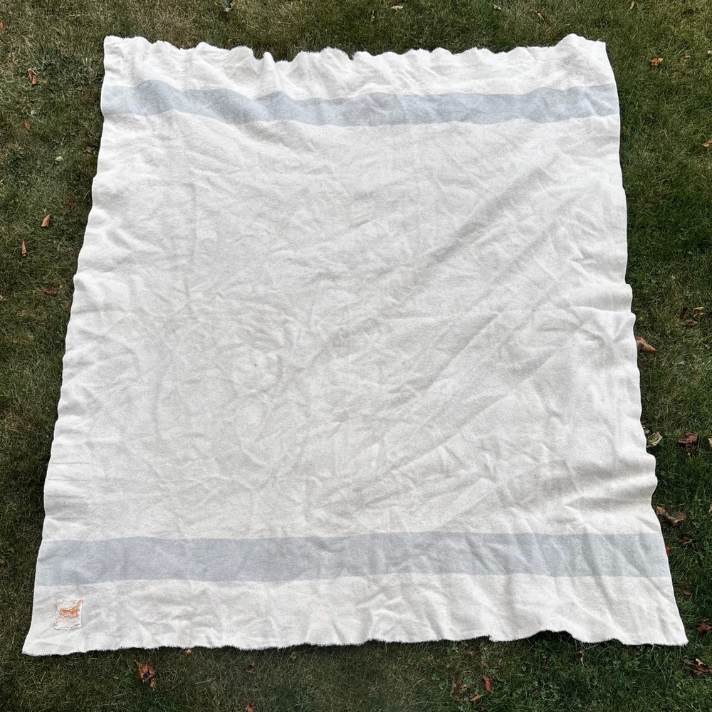 Vintage Hudson Bay 4 Point Wool Blanket Cream Grey Stripe Heritage Camp Blanket